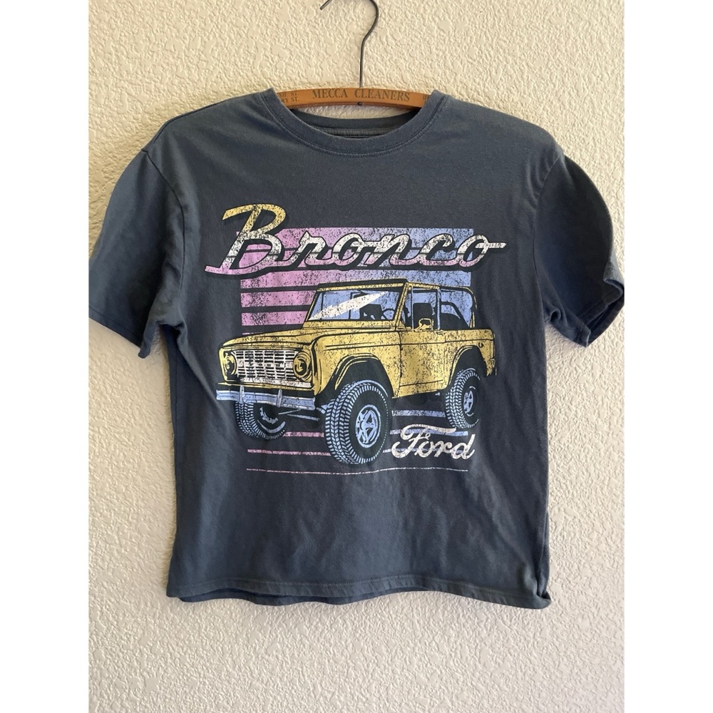 Ford Bronco Short Sleeve Kids Size Medium